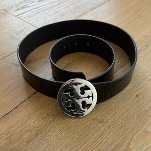 Tory Burch Black Patent Leather Belt with Silver Buckle